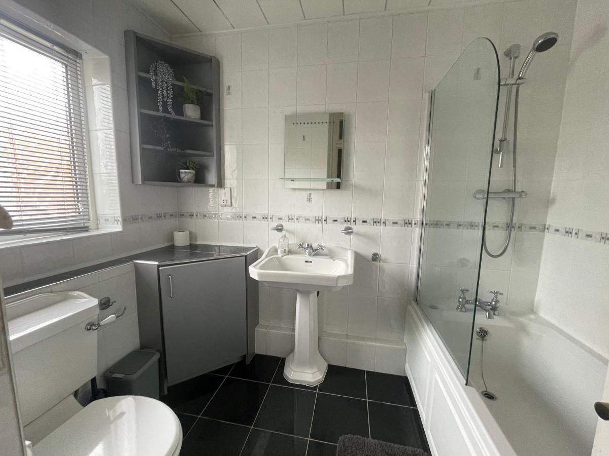 Geneva Cottage - Close To Darlington Train Station Экстерьер фото