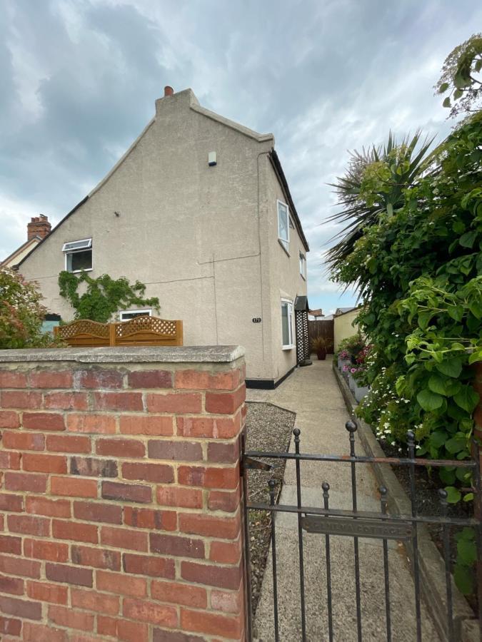 Geneva Cottage - Close To Darlington Train Station Экстерьер фото